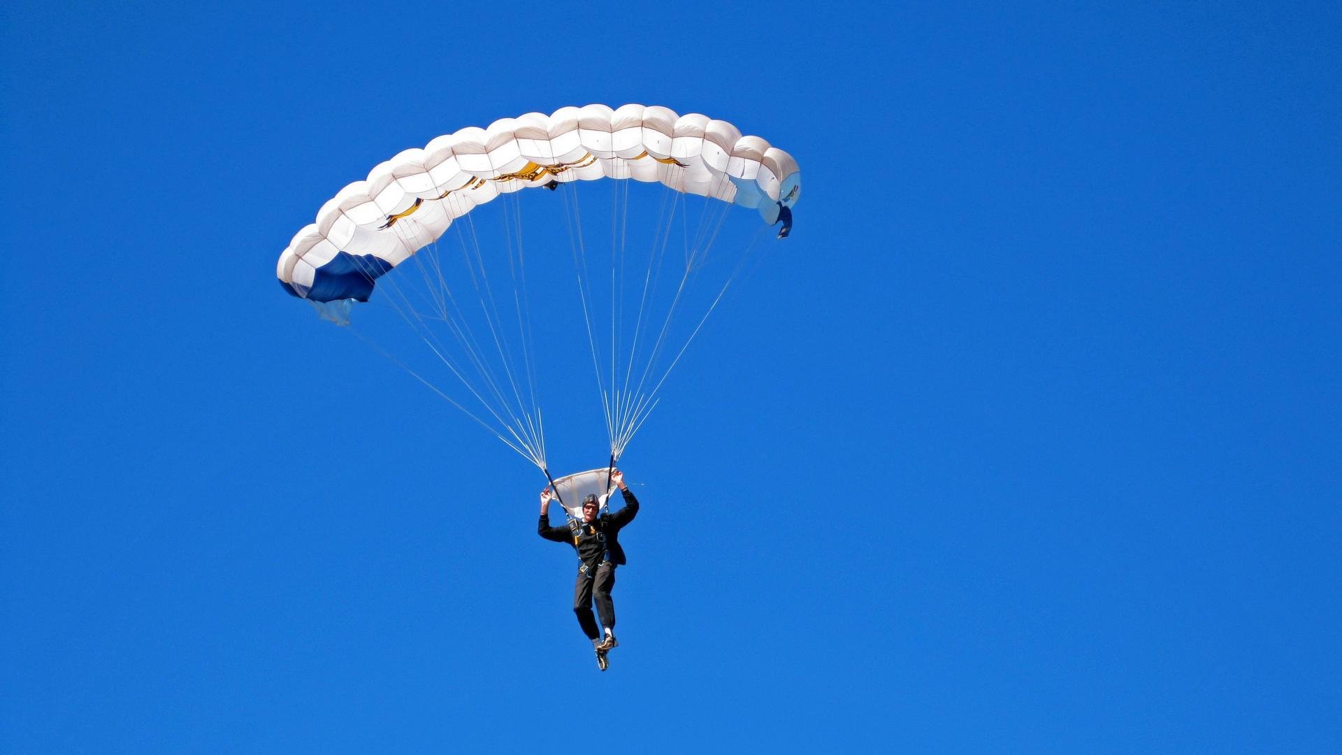 冬奥最潮队伍!墨西哥全员“墨镜+球鞋”登场,墨西哥参加东京奥运会吗