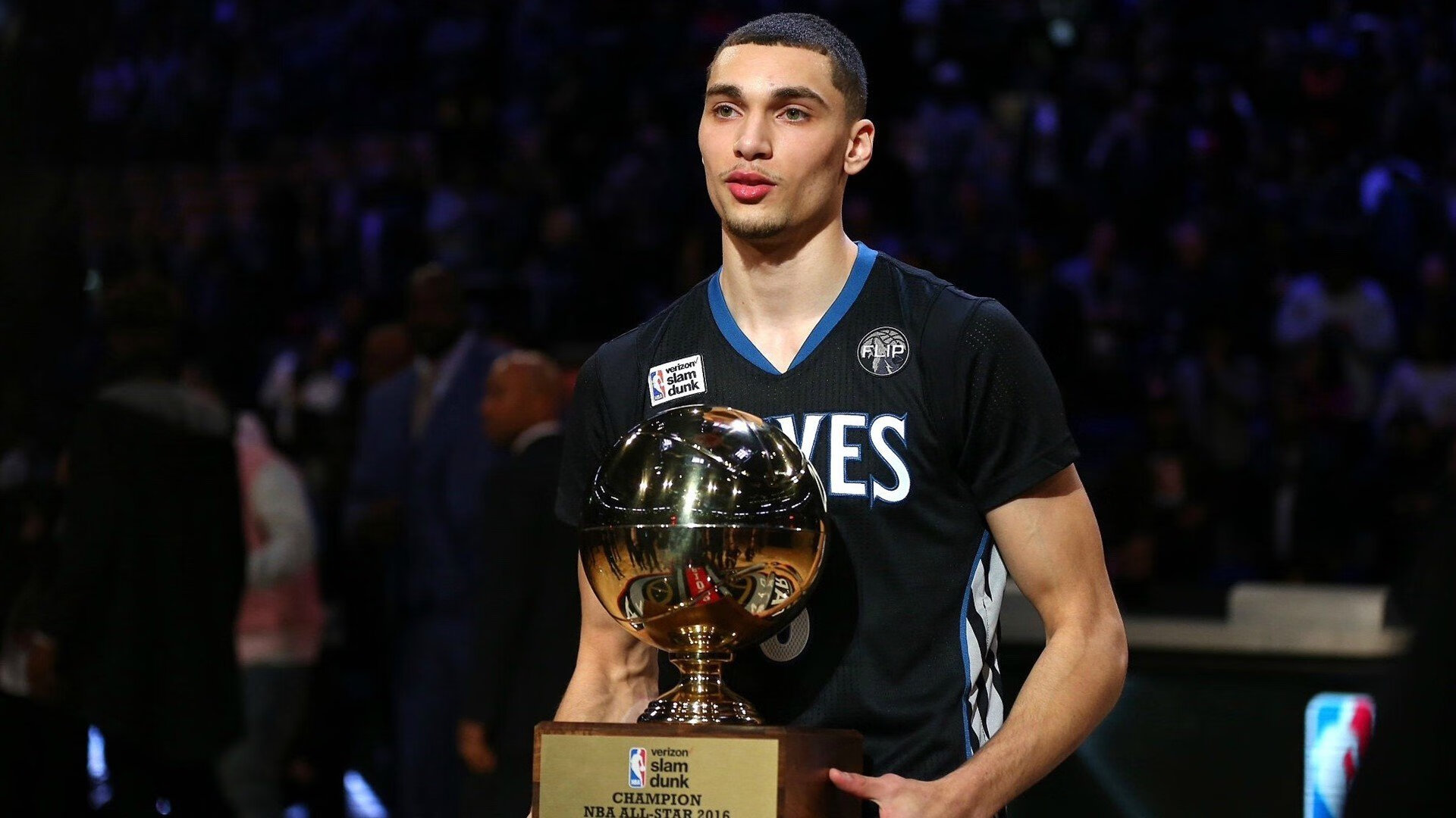 基层足球教练职业发展受限，足球教练就业前景分析