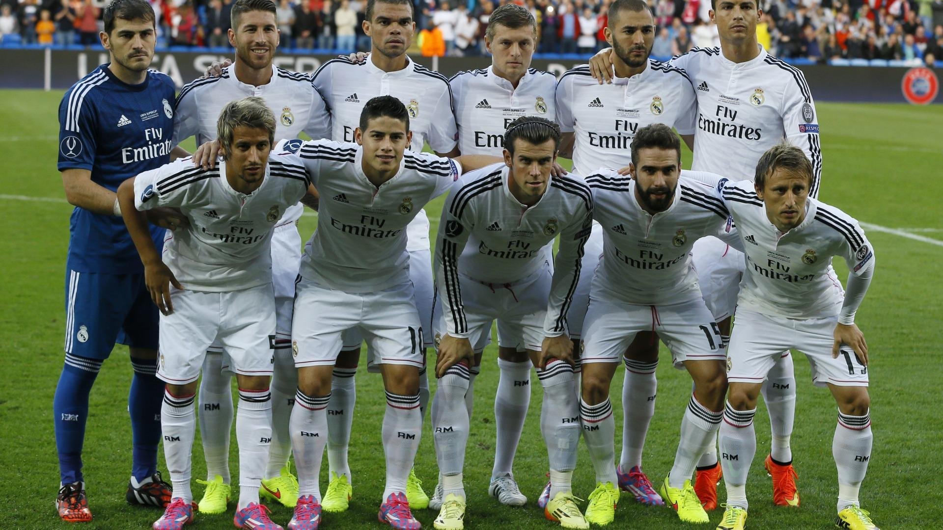 詹姆斯客串解说比赛妙语连珠，詹姆斯客串解说比赛妙语连珠的是谁